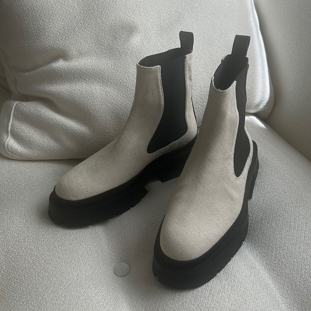BNIB Jil Sander Canvas Chelsea Boots size 38 sand beige